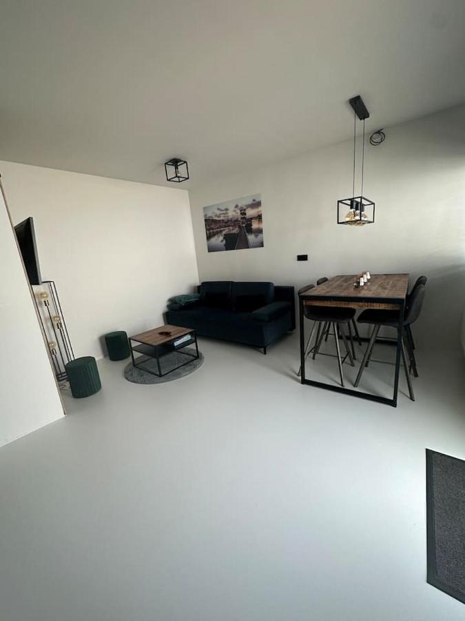 Antwerp West Side, Terrace Apartment Zwijndrecht ภายนอก รูปภาพ